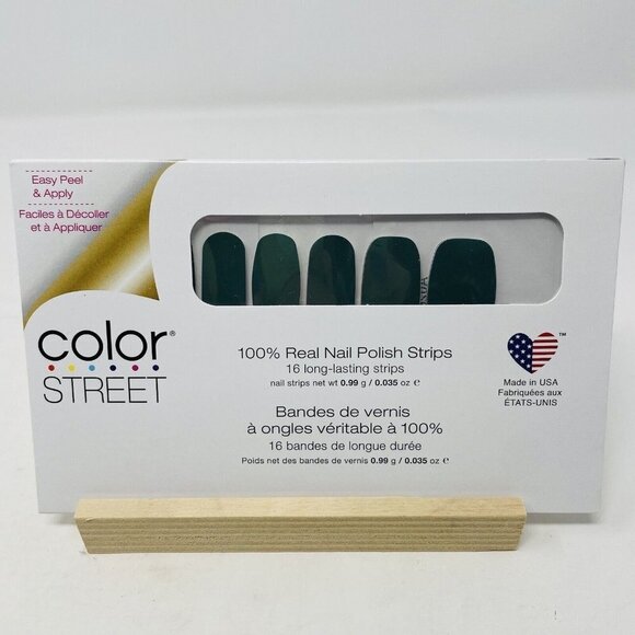 Color Street 100% Real Nail Polish Strips She's A Trooper Green Solid 16 Pieces - Picture 1 of 5